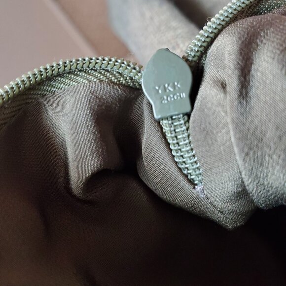 Oscar de la Renta Wool Sleeveless Princess Dress, Medium Green, Size 12 - Picture 8 of 10